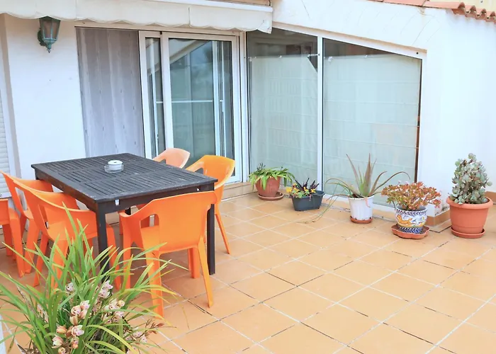 Agusti Hostal