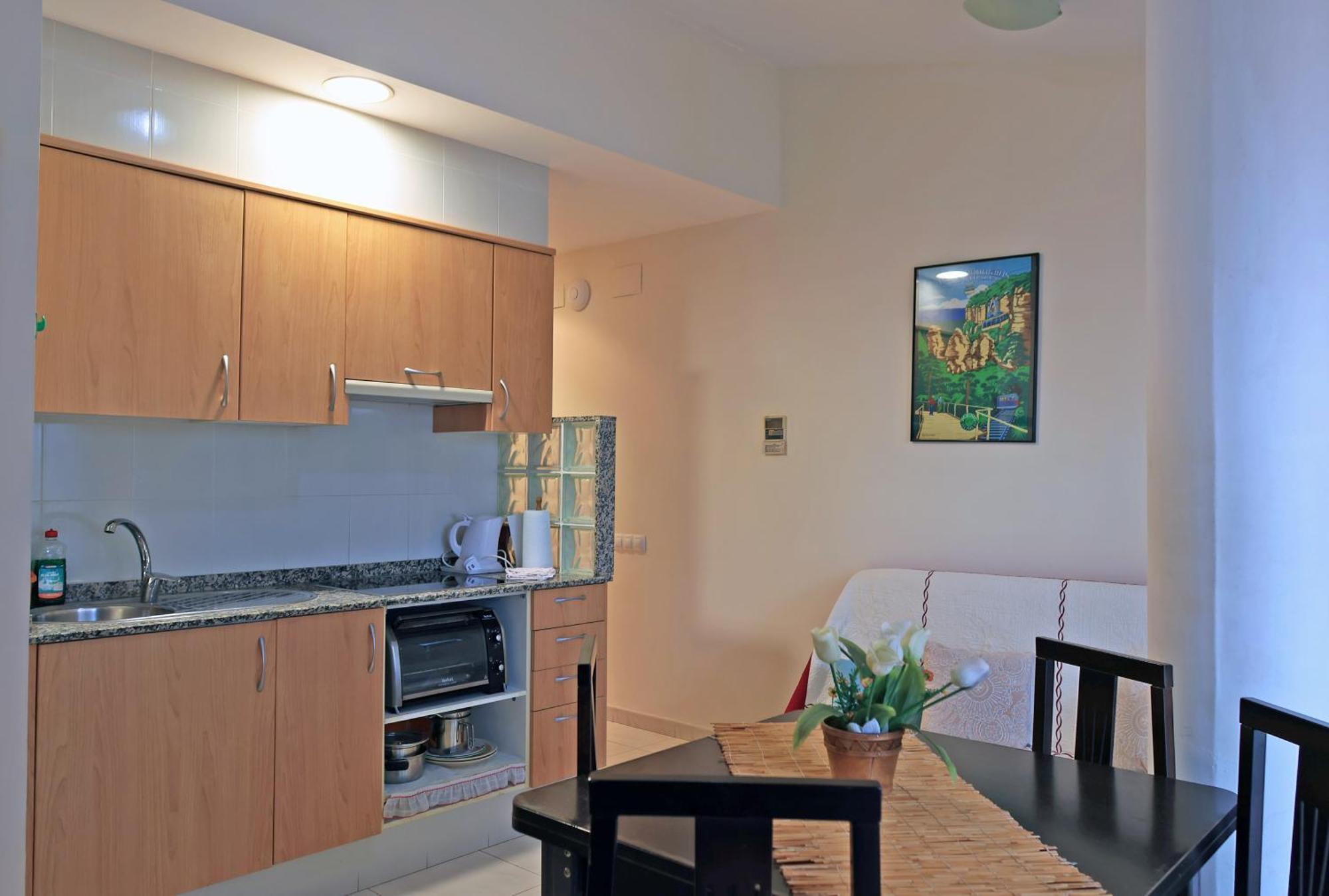 Agusti Hotel